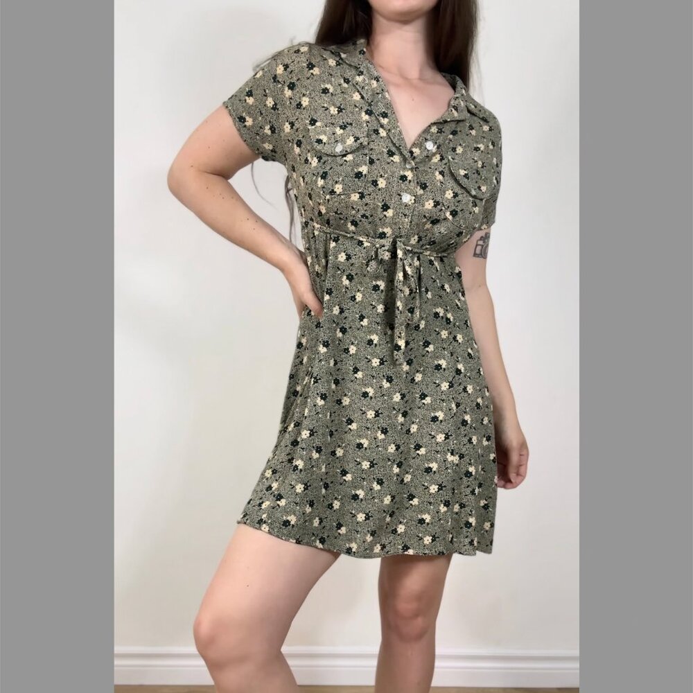 *Cameo Green Floral Mini Dress